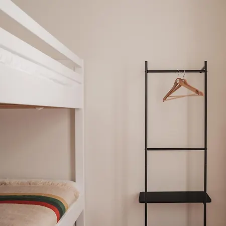 Apartment Highest Five By Romy&travis *