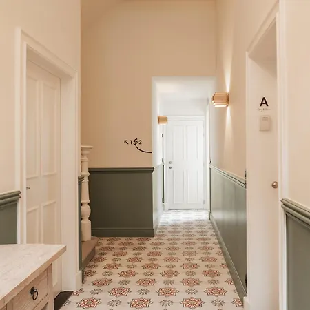 Highest Five By Romy&travis Appartement Brugge